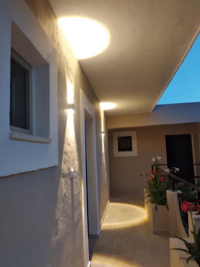 Libera Private Rooms Parga Exterior foto